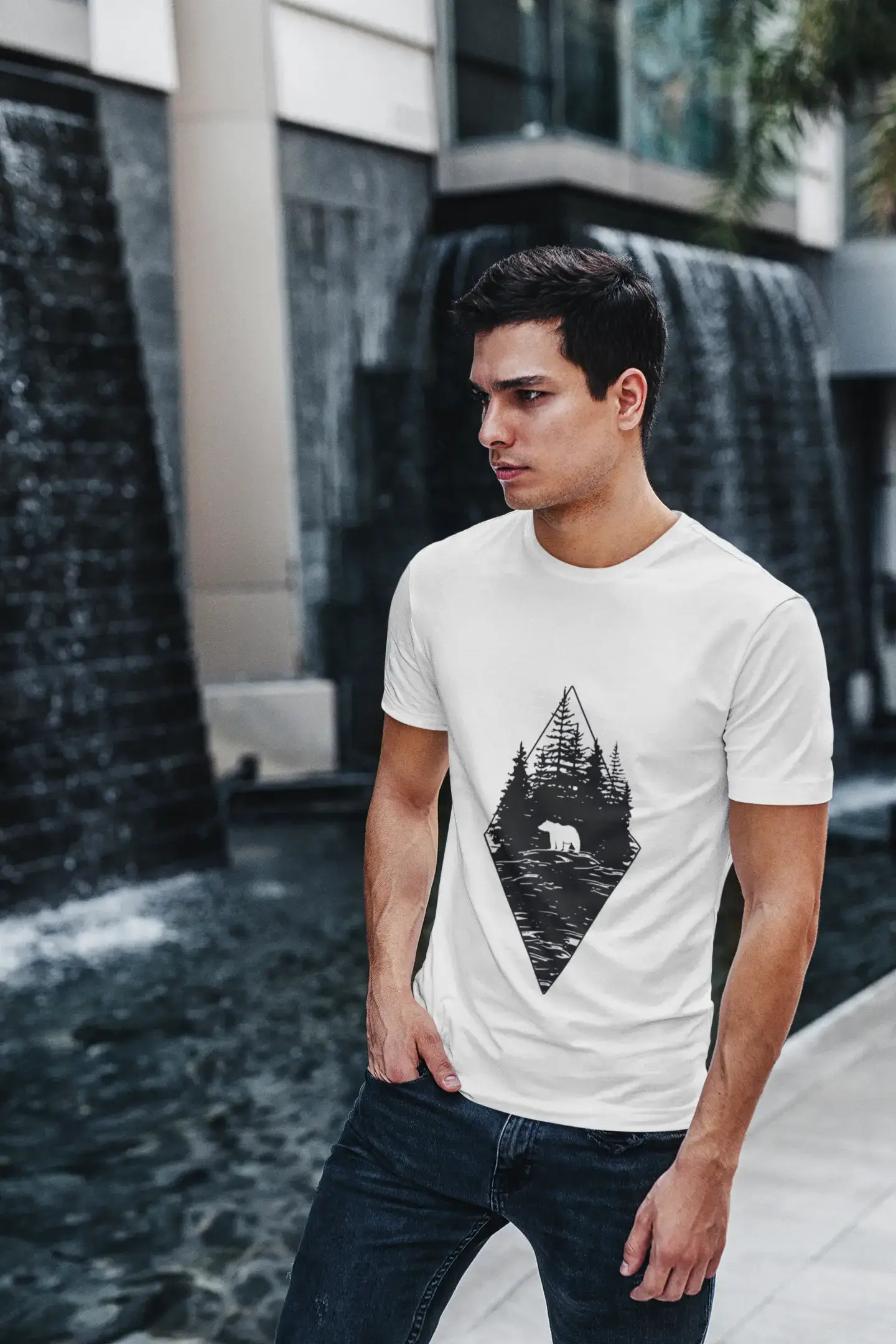 ULTRABASIC - Graphic Printed Men's Forest Bear T-Shirt Vintage White