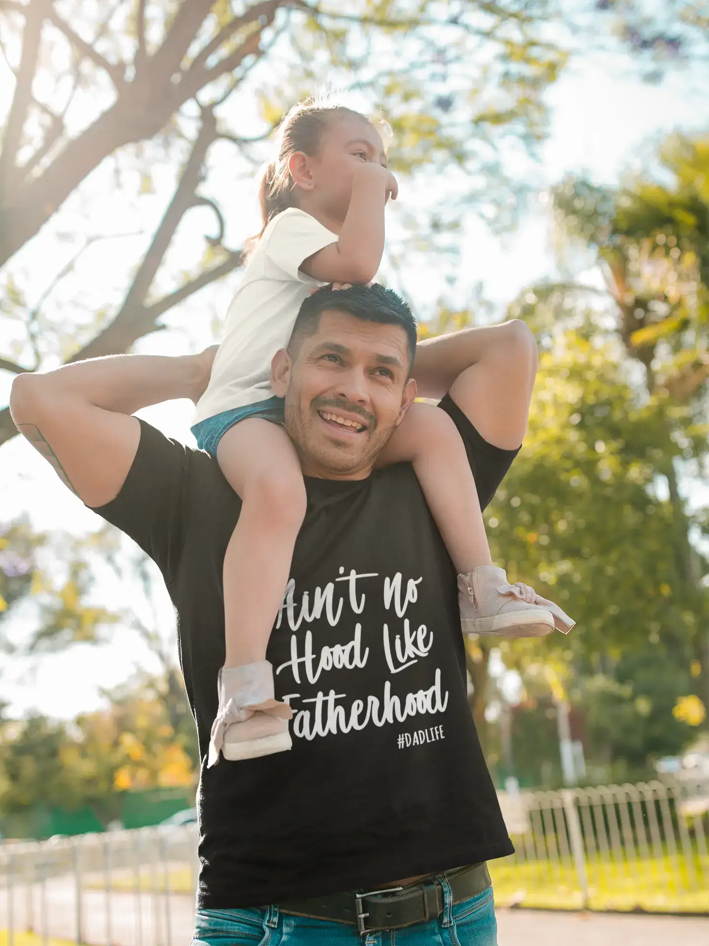 ULTRABASIC - Graphic Men's T-Shirt Ain't No Hood Like Fatherhood Printed White Letter Military Green