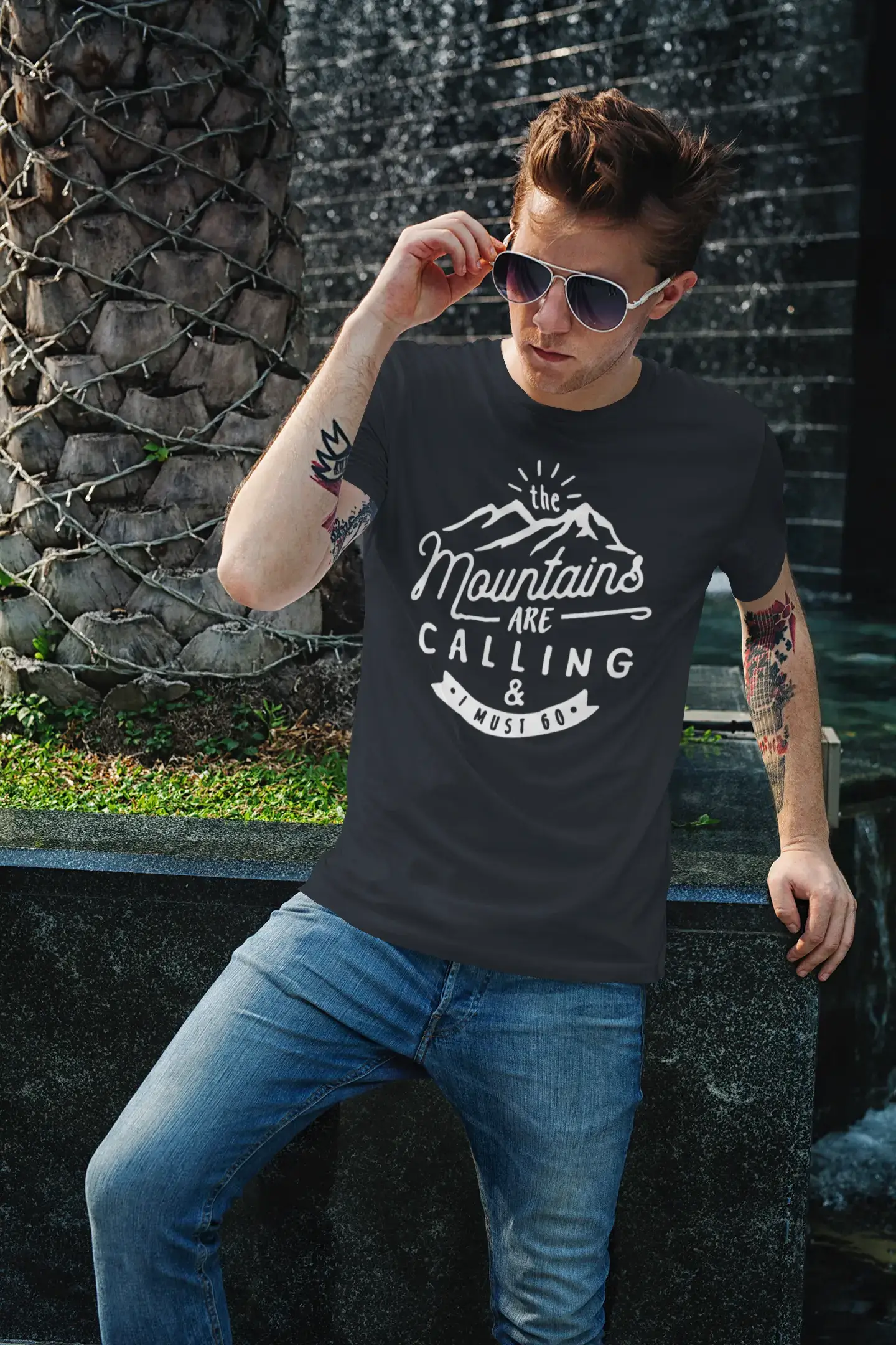 ULTRABASIC - Graphic Printed Men's The Mountains Are Calling And I Must Go Hiking Tee Royal Blue