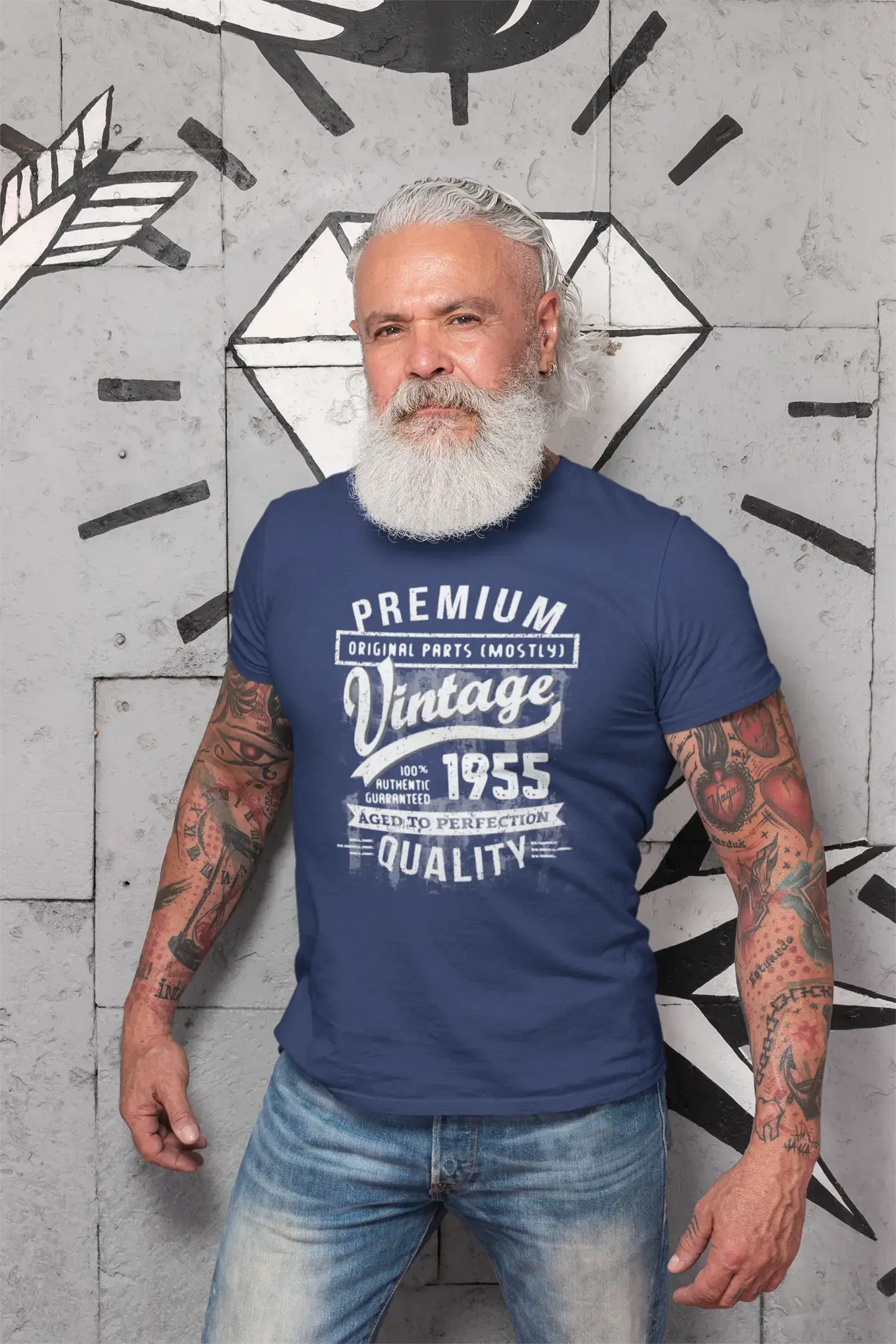 ULTRABASIC - Graphic Men's 1955 Aged to Perfection Birthday Gift T-Shirt