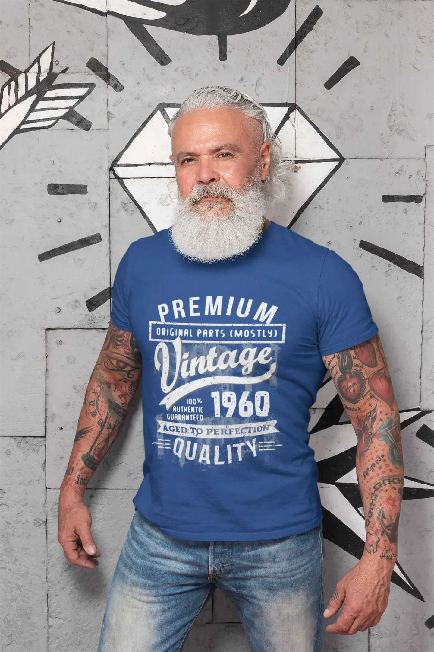 ULTRABASIC - Graphic Men's 1960 Aged to Perfection Birthday Gift T-Shirt