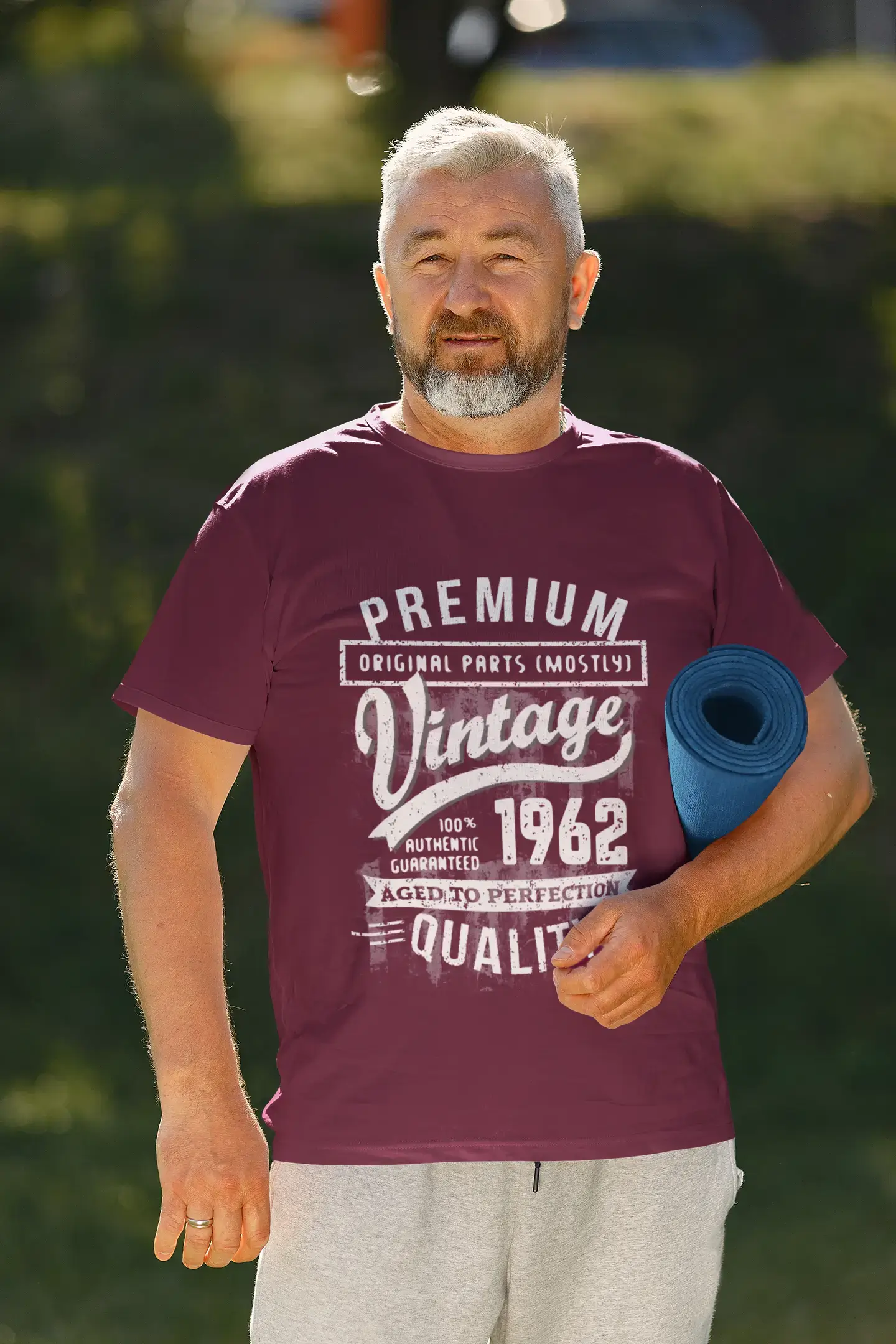 ULTRABASIC – <span>Grafisches</span> <span>Herren</span> -T-Shirt „1962 Aged to Perfection“ <span>als</span> <span>Geburtstagsgeschenk</span>