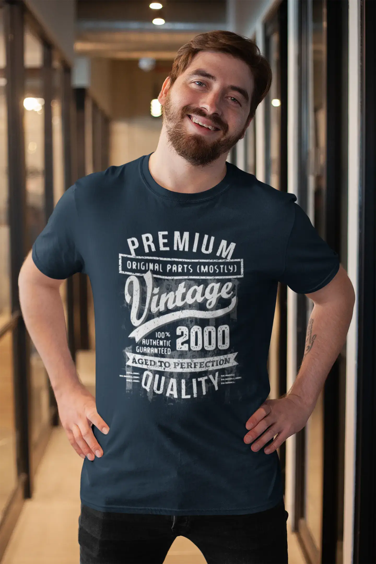 ULTRABASIC - Graphic Men's 2000 Aged to Perfection Birthday Gift T-Shirt