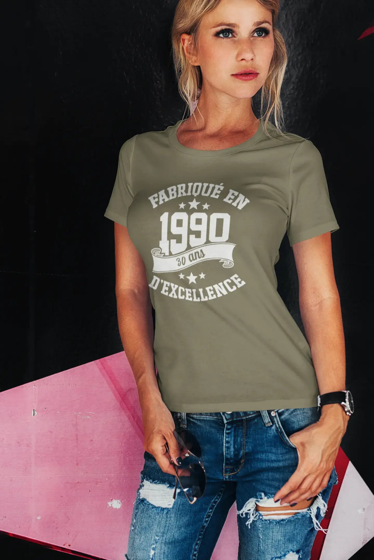 Ultrabasic - Tee-Shirt Femme Manches Courtes Fabriqué en 1990, 30 Ans d'être Génial T-Shirt