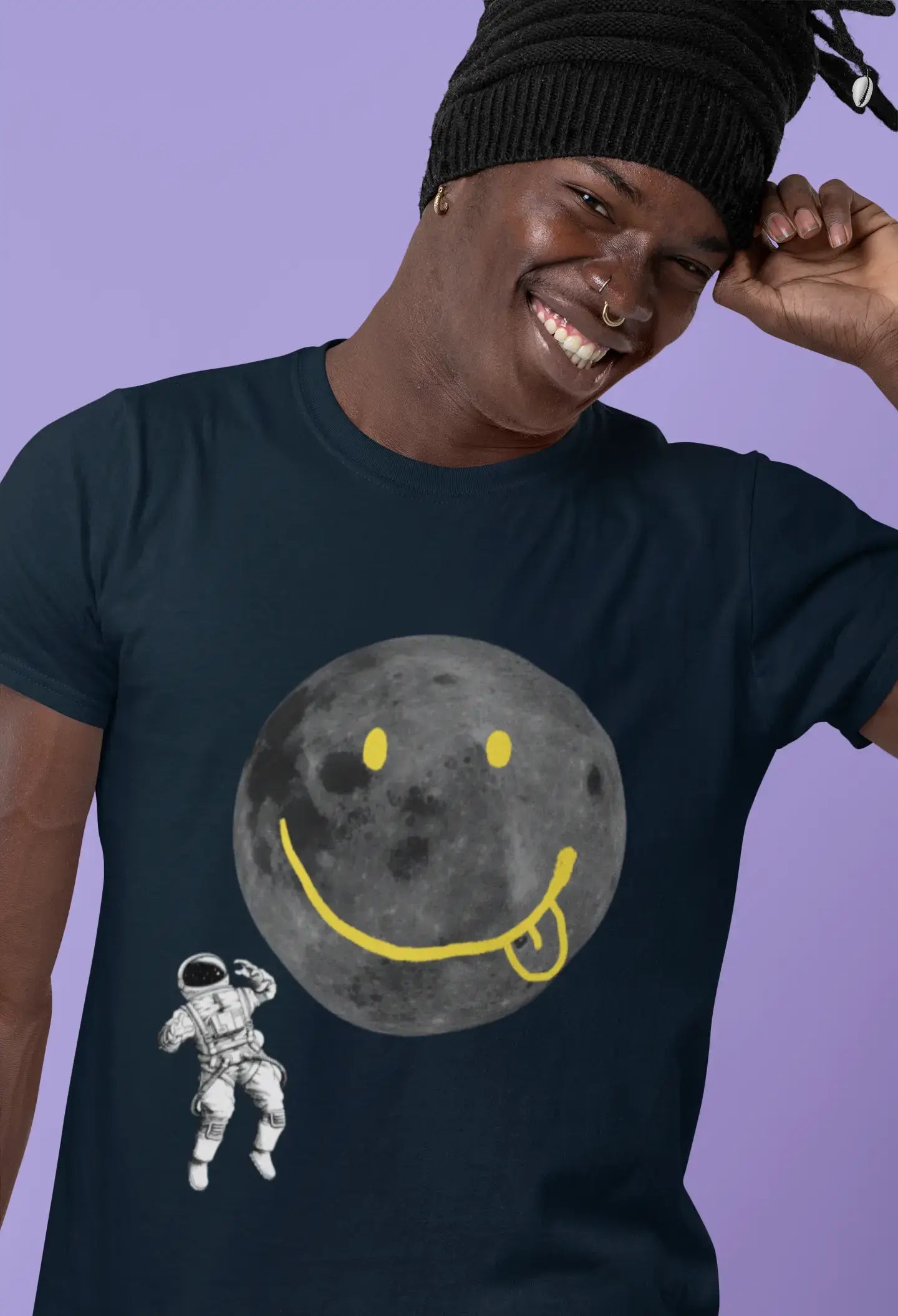 Men's Graphic T-Shirt Smiley Astronaute Idea Gift