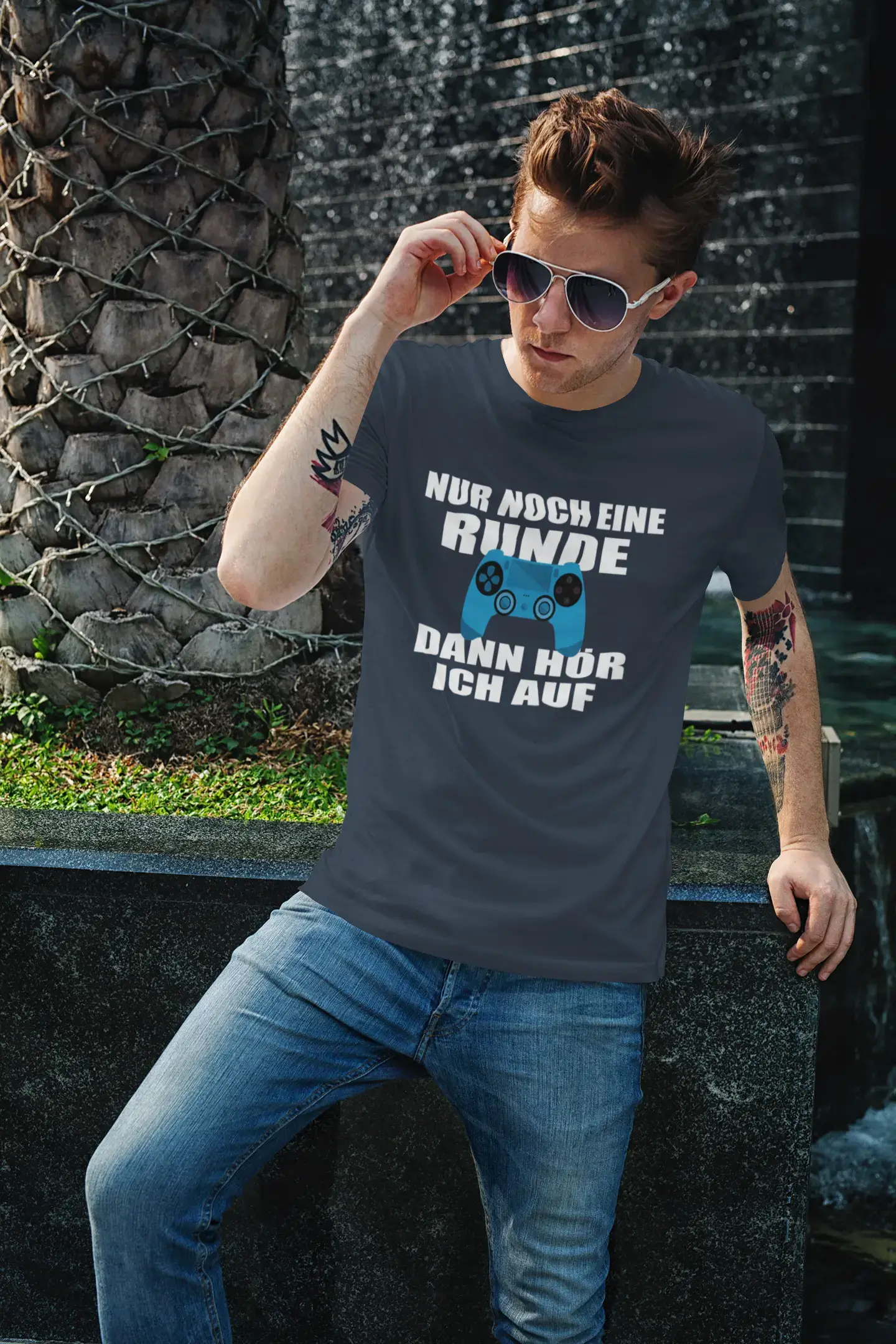 Men's Graphic T-Shirt Nur noch eine runde Gift Idea