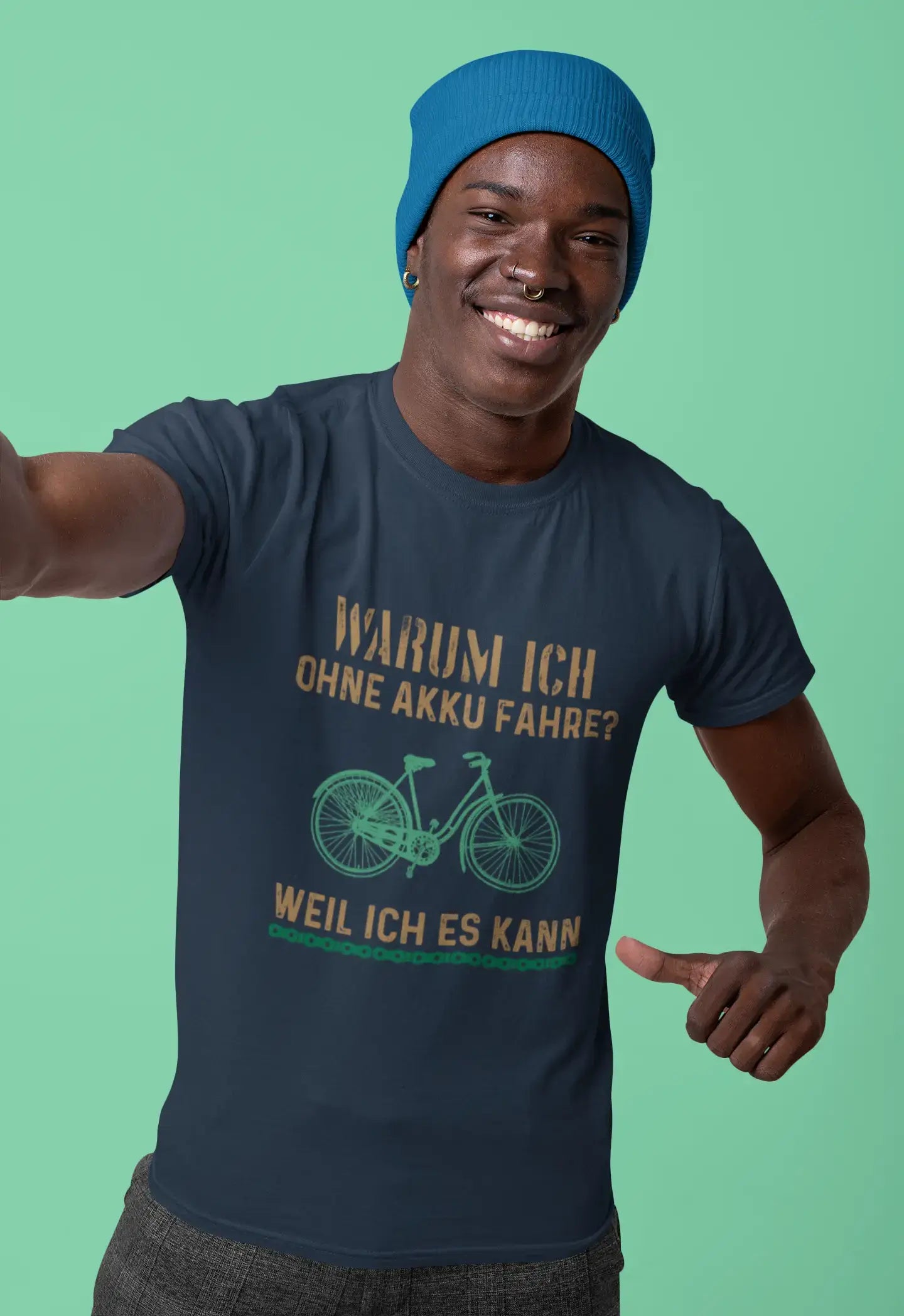 Men’s Graphic T-Shirt Warum Ich Ohne Akku Fahre Military Green Gift Idea