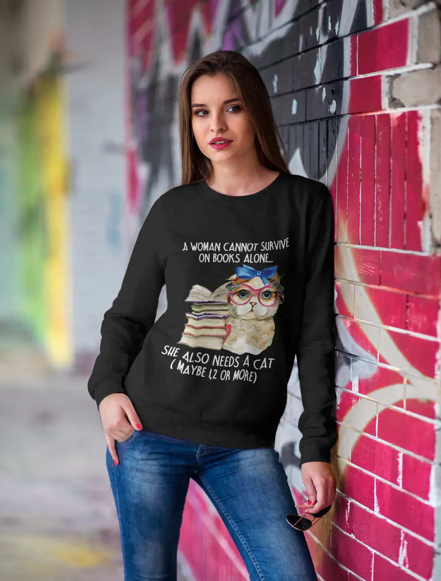 ULTRABASIC Women's Sweatshirt She Also Needs Cat - Cute Cat With Books