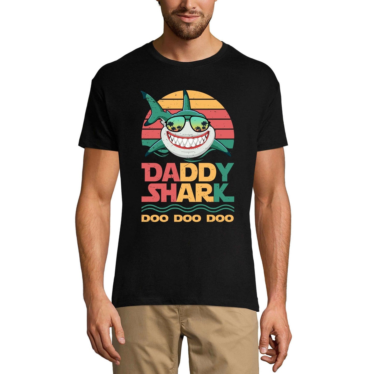 ULTRABASIC Men's T-Shirt Daddy Shark Doo Doo Doo - Retro Sunset Vintage Tee Shirt