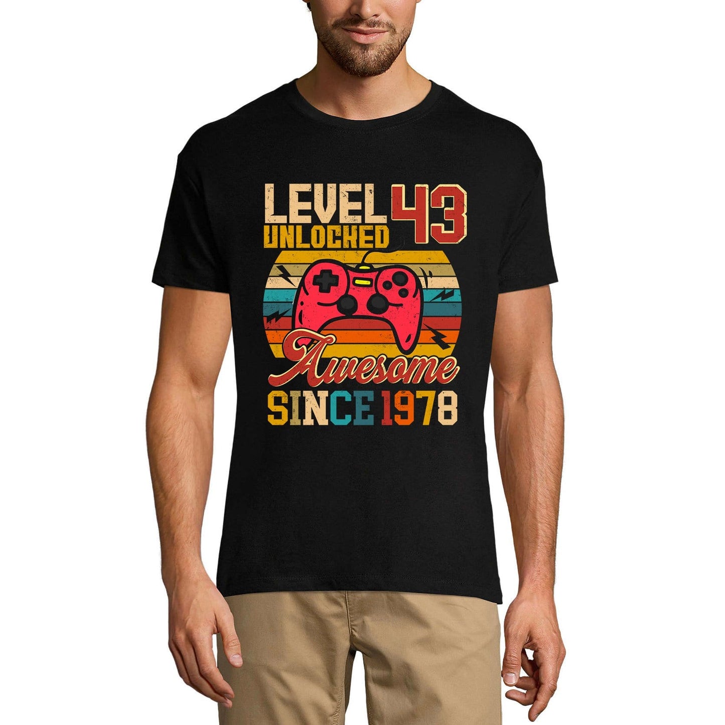 ULTRABASIC Men's Gaming T-Shirt Level 43 Unlocked - Gamer Gift Tee Shirt for 43th Birthday