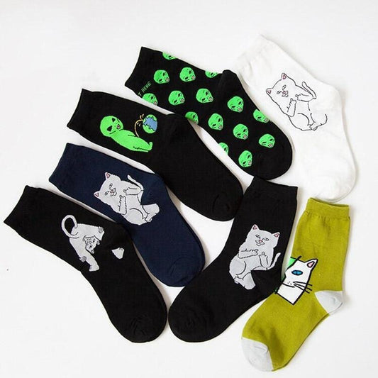 Mode Street Art drôle Alien planète chaussettes personnalité créative drôle dessin animé chat respirant hommes chaussettes heureux unisexe longues chaussettes