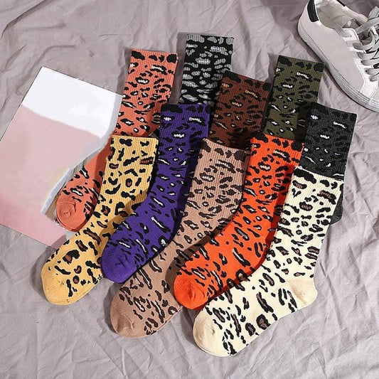 Jeseca Frauen Mode Leopard Print Socken Winter Warme Harajuku Retro Vintage Socke für Mädchen Weihnachten <span>Geschenk</span> 2019 Herbst Verkäufe Heißer