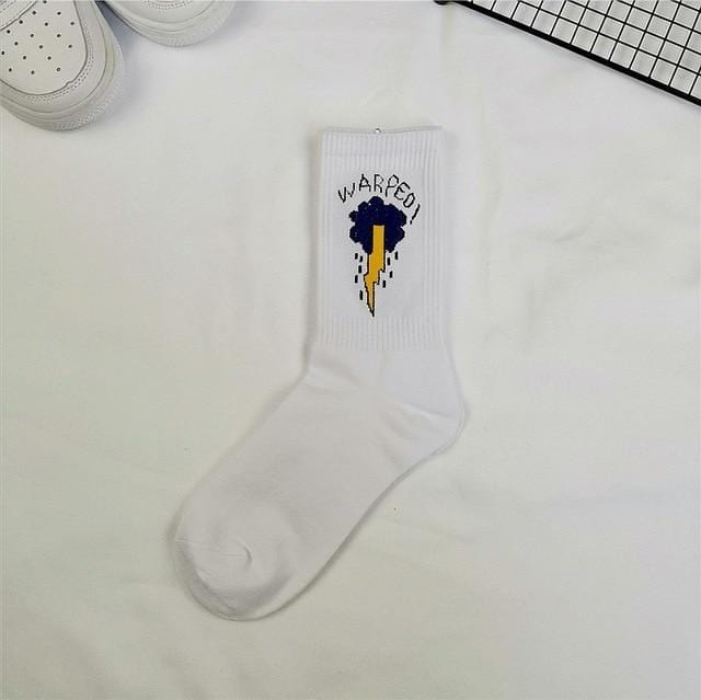 Style coréen mode fun hip hop skateboard chaussettes style de rue dessin animé banane cactus lune flamme chaussettes unisexe heureux longues chaussettes