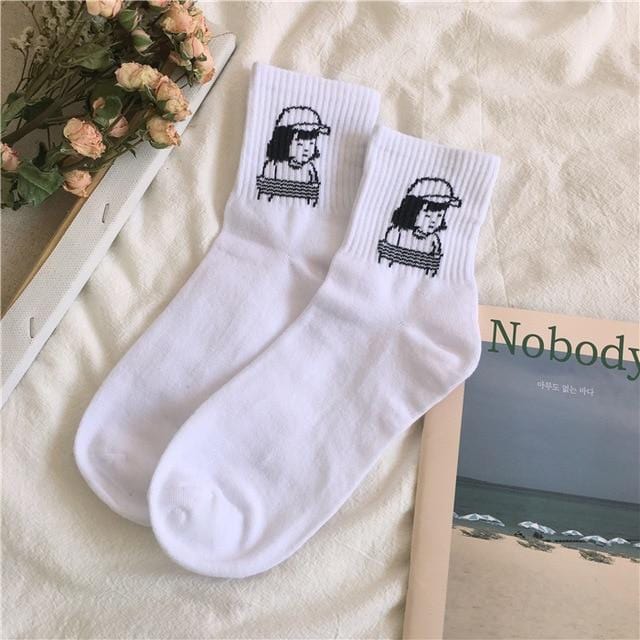 Chaussettes en coton pour femmes, personnage de dessin animé, motif de personnage féminin, courtes et mignonnes, Hipster, mode, imprimé Animal, cheville