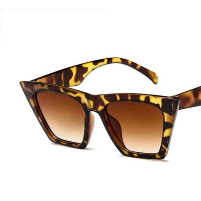 2019 nouvelle marque lunettes de soleil lunettes carrées yeux de chat personnalisés lunettes de soleil colorées tendance lunettes de soleil polyvalentes uv400 rideau