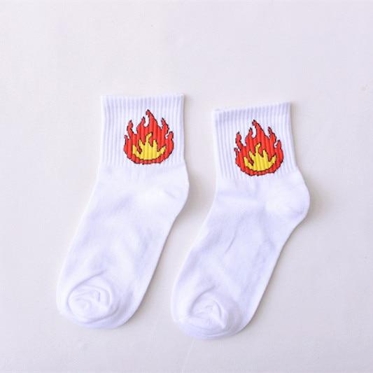 Women Daily Socks Harajuku Korea Japanese Cotton Kitten Flame Ulzzang Socks Men Chinese Cactus Gun Shark Alien Christmas Socks