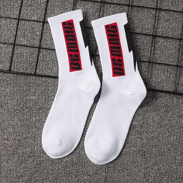 INS style des hommes/chaussettes des femmes d'Europe et des États-Unis nouvelle plage de quelque chose calcetines dans le tube large Streetwear Hip Hop calcetines de skateboard