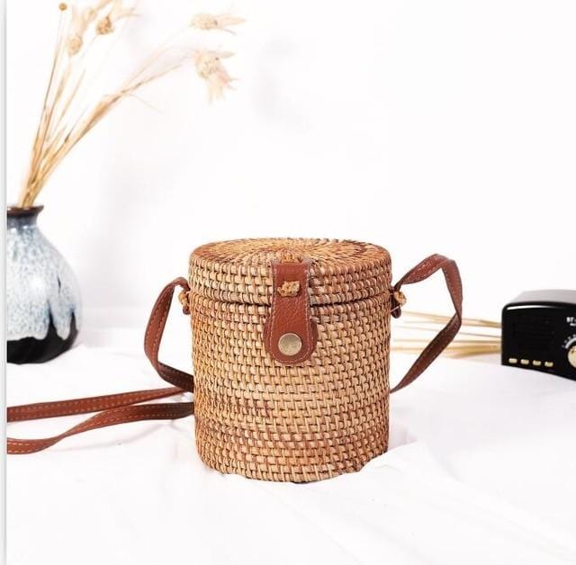 Woven Rattan Bag Round Straw Shoulder Bag Small Beach HandBags Women Summer Hollow Handmade Messenger Crossbody Bags