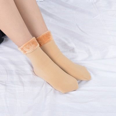 Winter Warmer Women Thicken Thermal Wool Cashmere Snow Socks Seamless Velvet Boots Floor Sleeping Socks for Mens