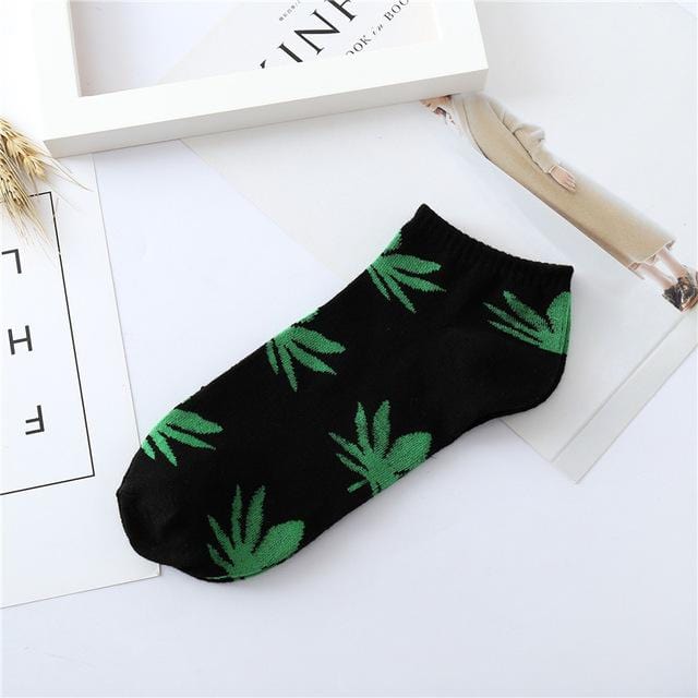 Mode nouveauté hommes chaussettes colorées respirant chaussettes feuille d'érable confortable coton chaussettes courtes Harajuku cadeaux pour hommes