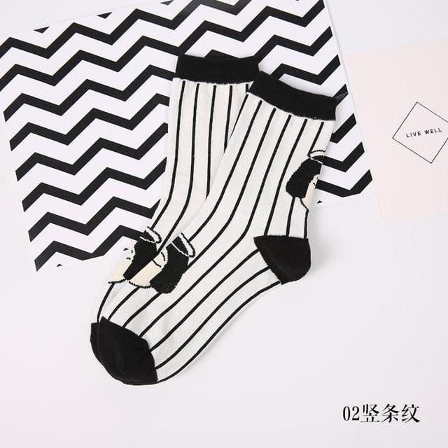 Japan Style Cool Sexy Women Funny Head Patterned Short Socks Cotton Funny Hipster Art Ankle Black and White Style Harajuku Sox