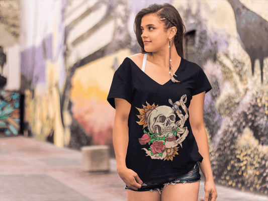 ULTRABASIC Damen-T-Shirt mit V-Ausschnitt War Peace Love Kill – Gruseliger Totenkopf mit roten Rosen