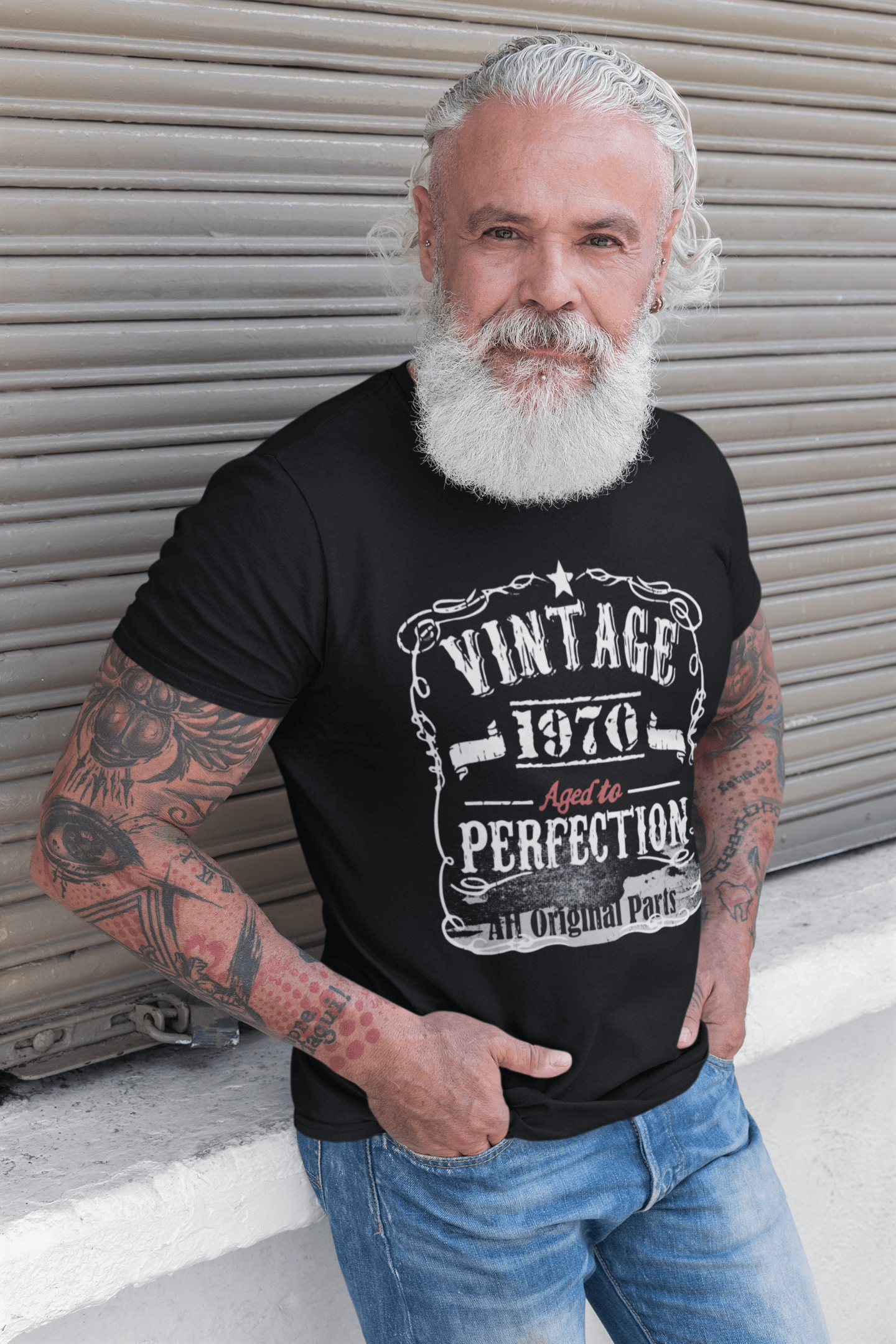 1970 Vintage Aged to Perfection Men's T-shirt Black Birthday Gift 00490